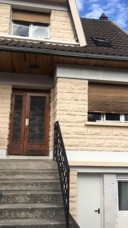 Lori Hostel Bobigny Zewnętrze zdjęcie